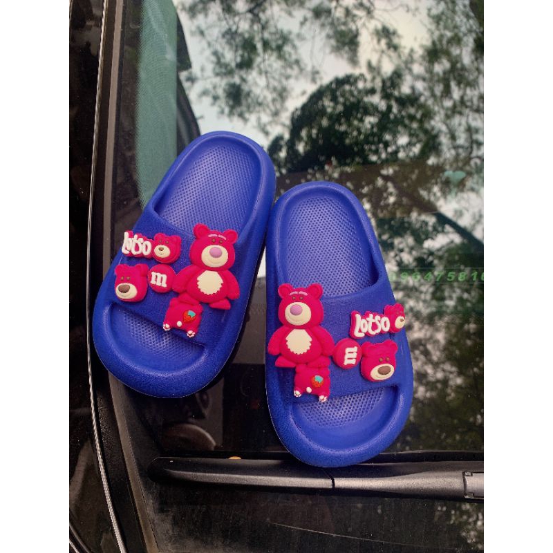 Dép gấu dâu cho bé