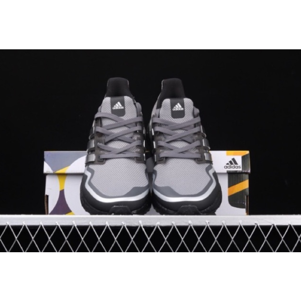 Giày nam  Adidas Ultra Boost, màu đen xám
