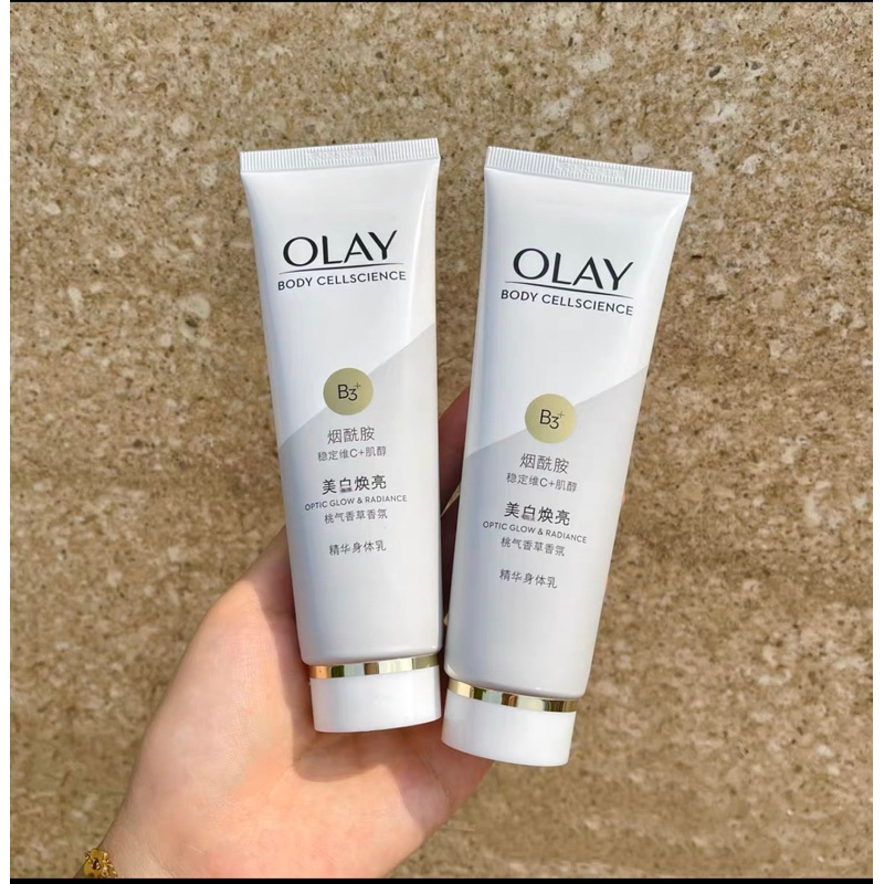 Combo sữa tắm Olay và dưỡng thể Olay siêu trắng da.