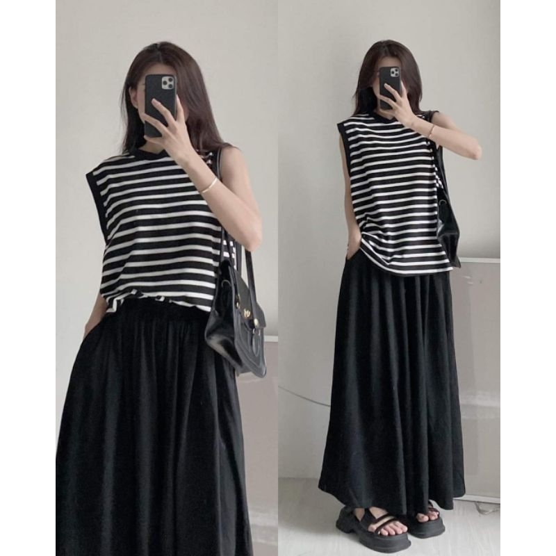 Set kẻ đen 2 món áo tanktop gân tổ ong sát nách kèm quần suông cotton ống rộng giả váy xòe dài thoải mái Hàn Quốc 140