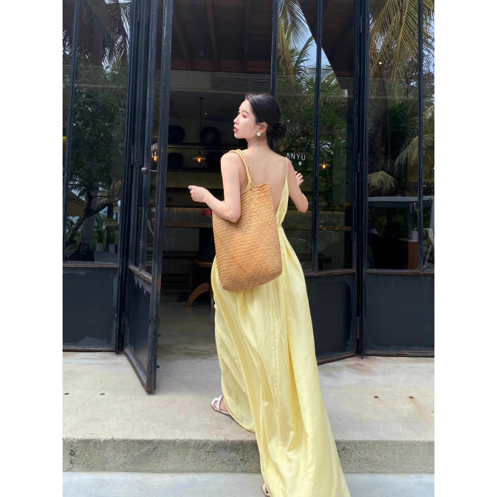 Váy maxi dáng suông màu vàng nhạt võng lưng - MS257