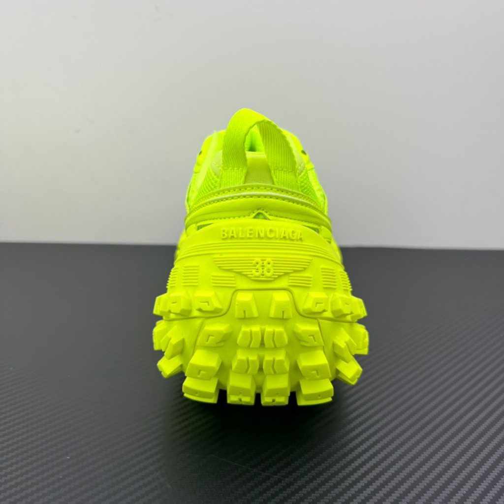 Giày Balenciaga Defender " Fluorescent Green "