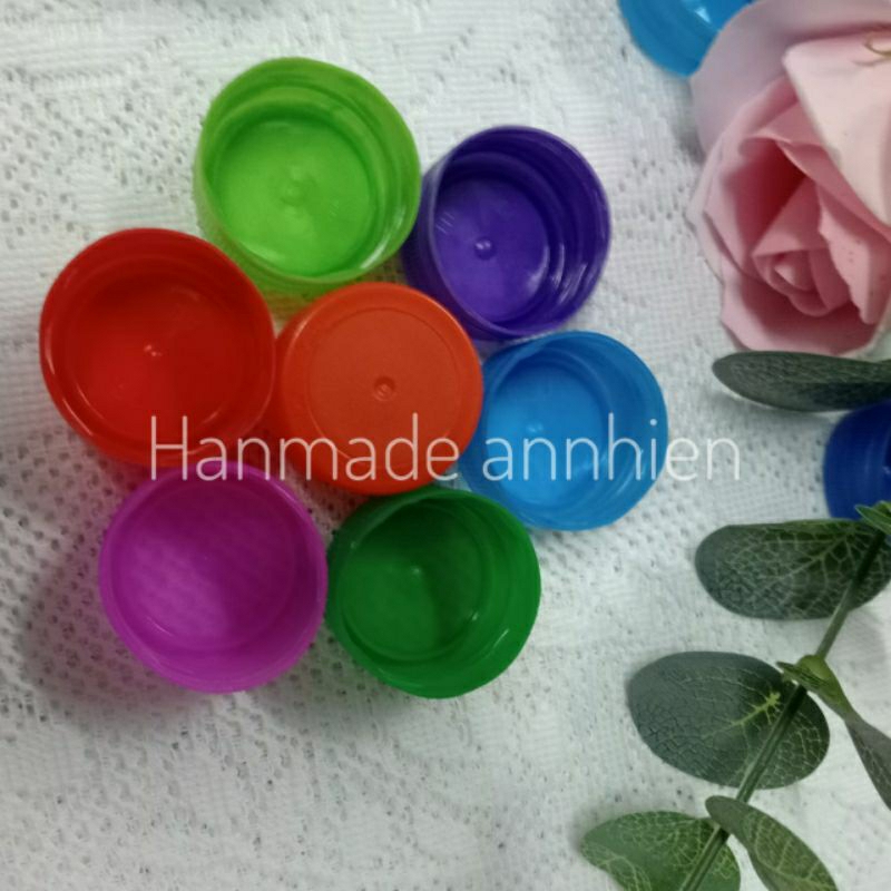 100 Nắp chai nhựa 3cm trộn màu - Đồ chơi mầm non, chơi ghép hình, làm hoa......