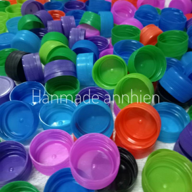 100 Nắp chai nhựa 3cm trộn màu - Đồ chơi mầm non, chơi ghép hình, làm hoa......
