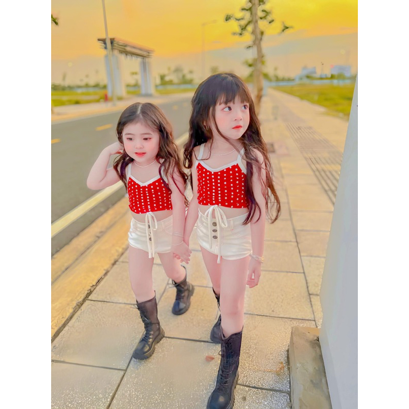 Quần đùi cho bé gái