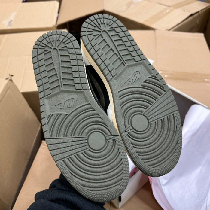 Giày Air Jordan 1 Low " Travis Scott Olive "