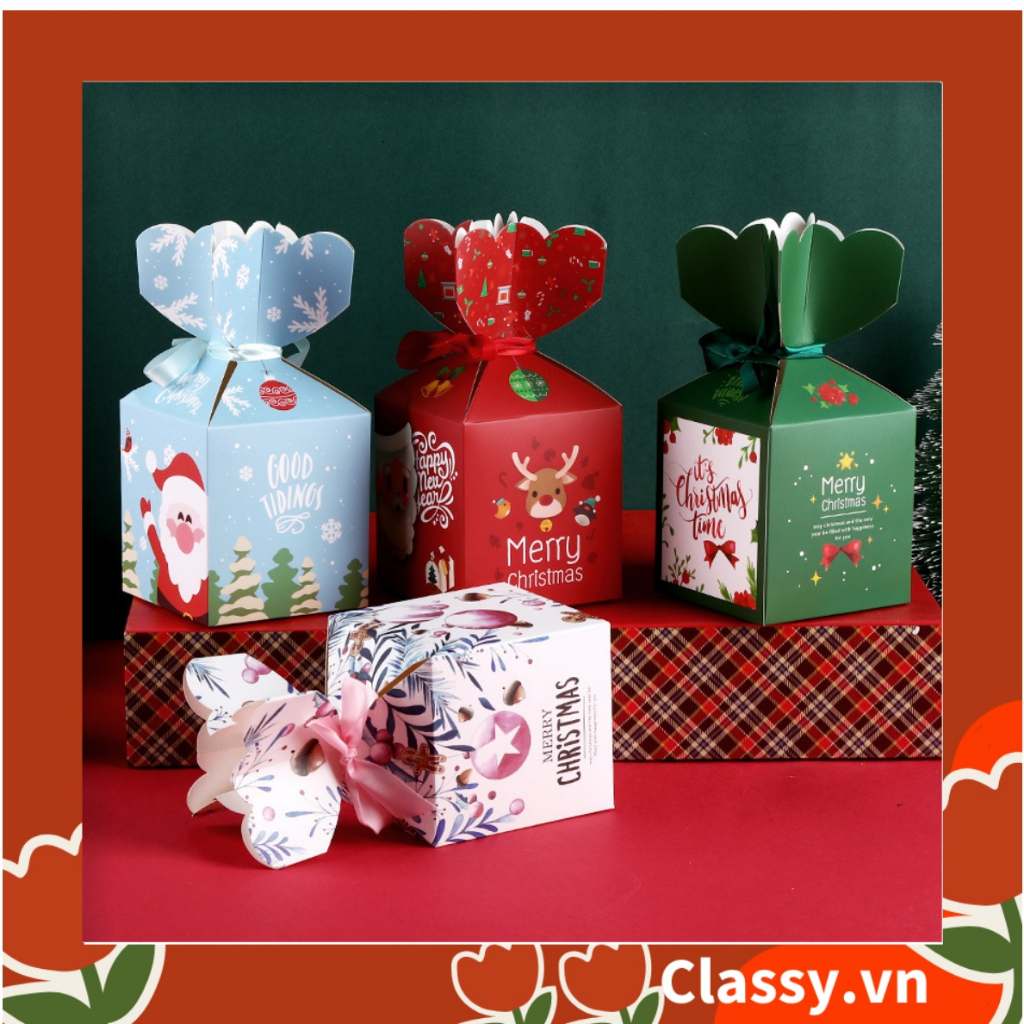 Hộp giấy  Giáng sinh 9.5*8*8cm tự gấp hình viên kẹo, gắn Ruy băng Classy ; in họa tiết  NOEL vui vẻ Q765