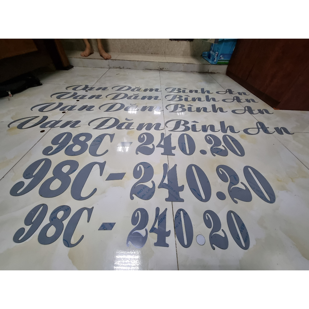 Biển số inox 304 tráng gương xanh và vàng gắn cho các dòng xe tải kích thước cao 15cm