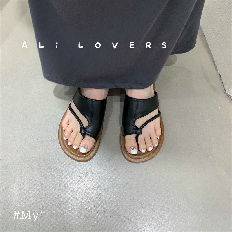 Dép xỏ ngón quai da chéo