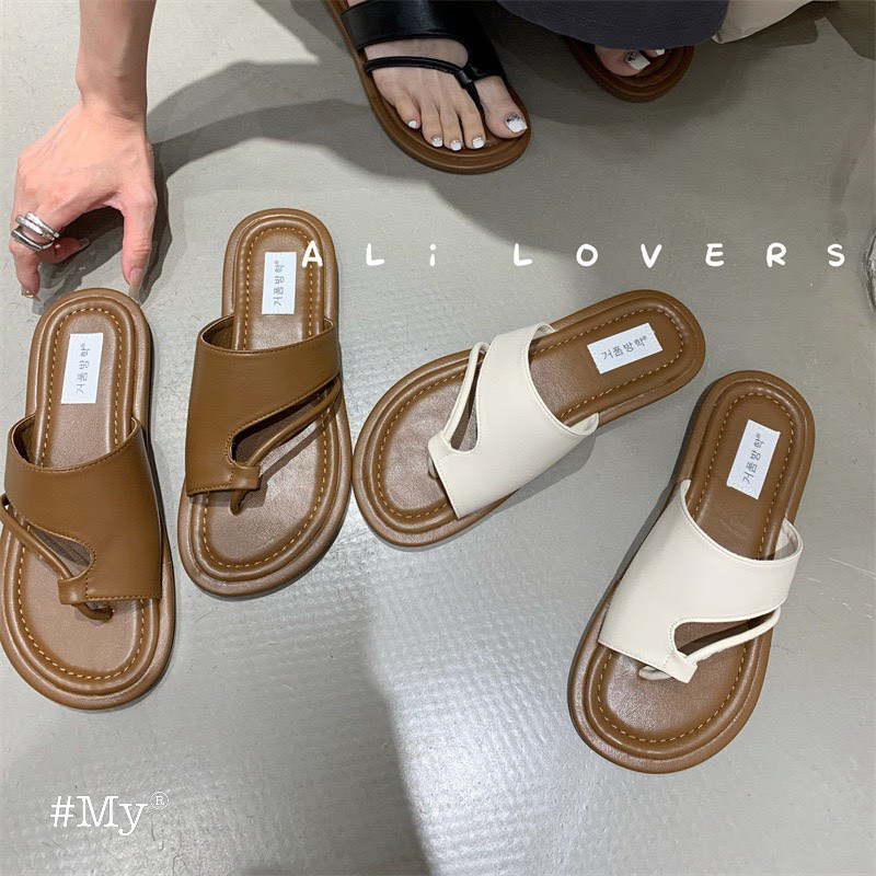 Dép xỏ ngón quai da chéo