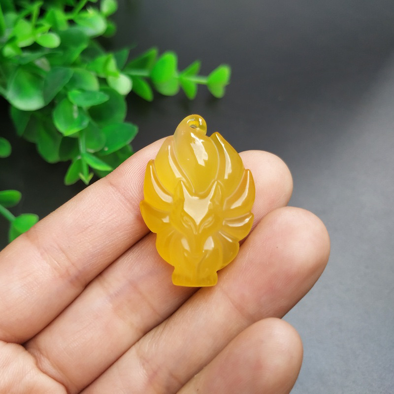 Mặt Dây Chuyền Đá Mã Não Tự Nhiên Khắc Hình Cáo May Mắn