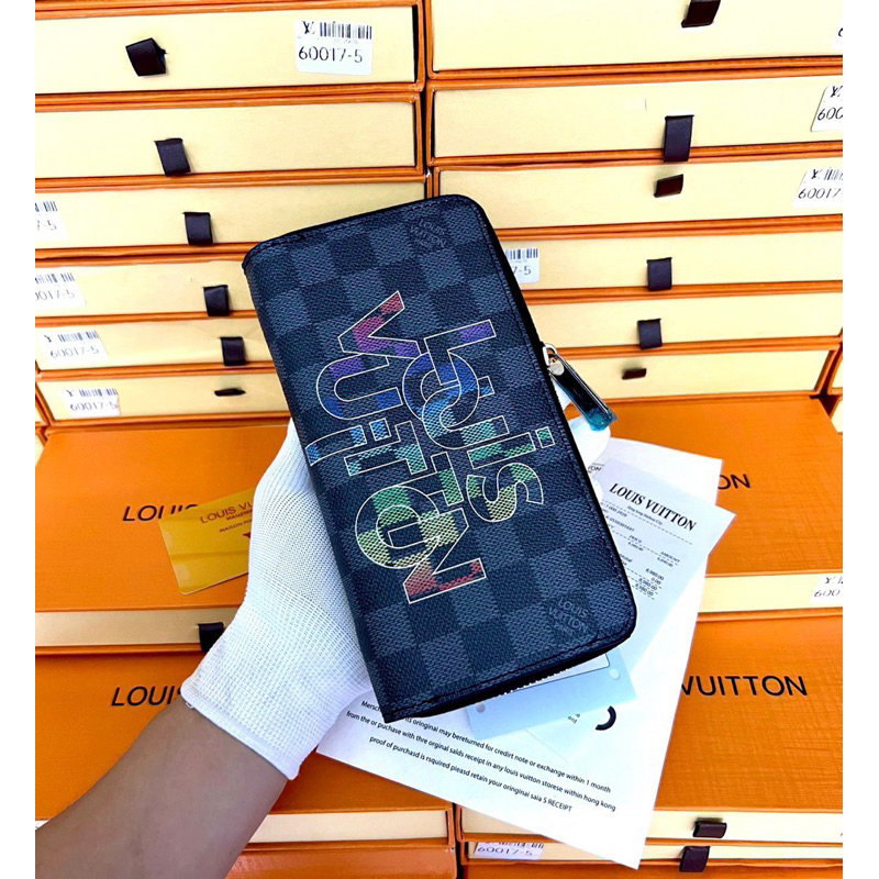 Ví cầm tay Lv nam nữ Fullbox hộp giấy thẻ , chất liệu da pu mềm mịn thiết kế sang trọng