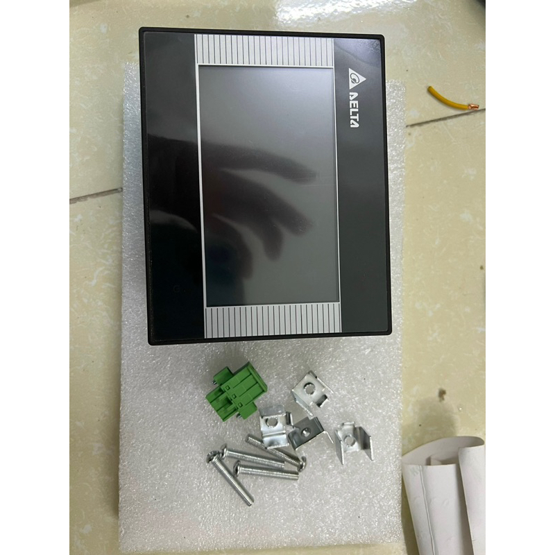 điện công nghiệp màn hình HMI DELTA DOP-B03S211 4.3inch