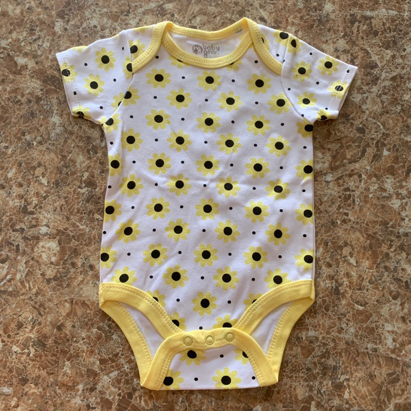 Body tam giác hãng Baby Gear size 3-6m cho bé dưới 5kg