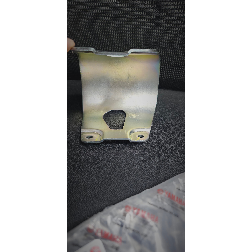 Kiềng phuộc zin cho Ex 2010 / Ex 135 / Ex 150 / Ex 2010 hàng zin chính hãng yamaha thailand