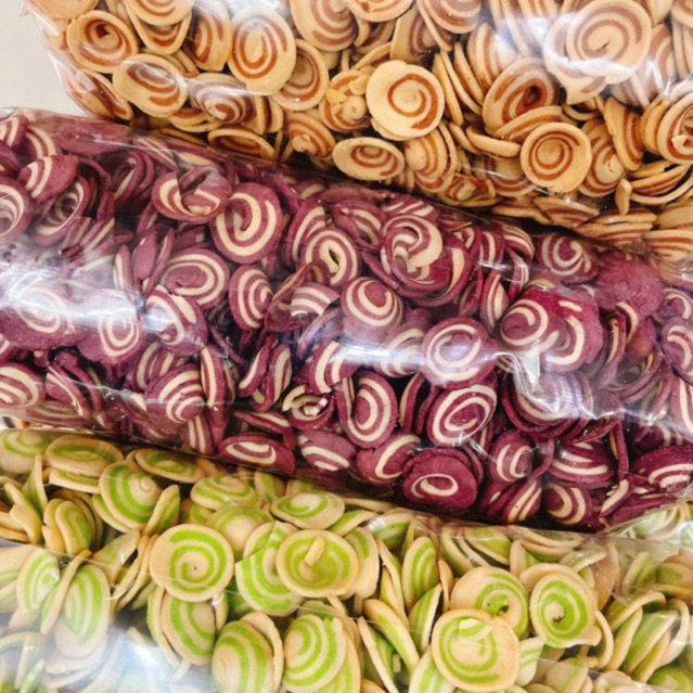 Snack Đậu Xanh Nước Cốt Dừa Cùng Các Loại Snack Bim Bim Tá Lả Thơm Ngon, Béo Bùi