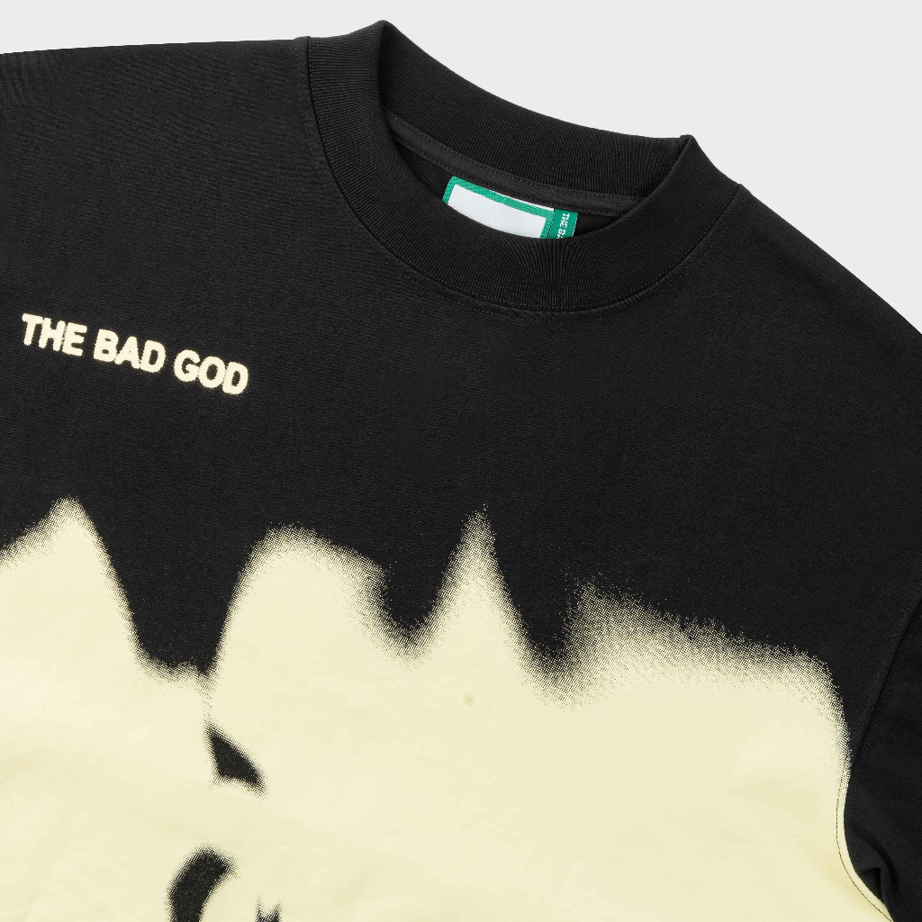 Áo thun boxy The Bad God Rave