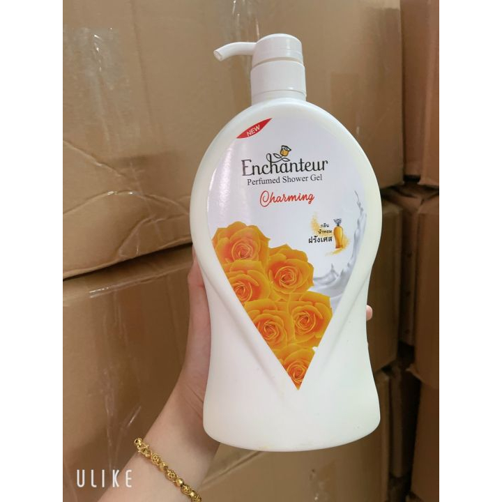 Sữa Tắm Hương Nước Hoa Charming Shower Gel 1200ml