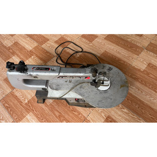 Máy cưa lọng chỉ xài điện 100 volt