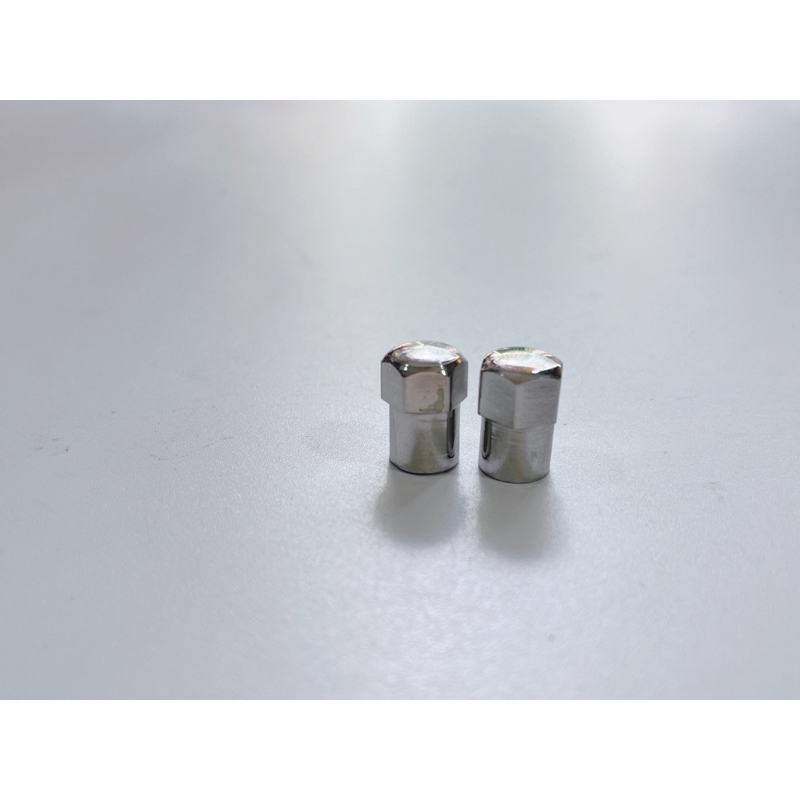 Cặp van vòi, van dòi xe máy chất liệu Inox không gỉ hàng Công ty