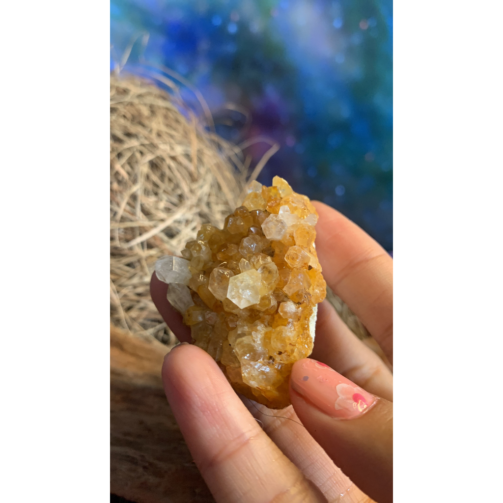 Đá stone tự nhiên Natural Thạch Anh màu vàng citrine lemurian Natural  bán để gieo duyên 238