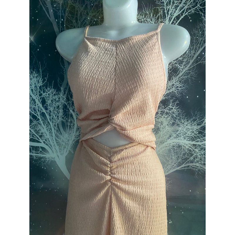 Thanh lý đầm các kiểu