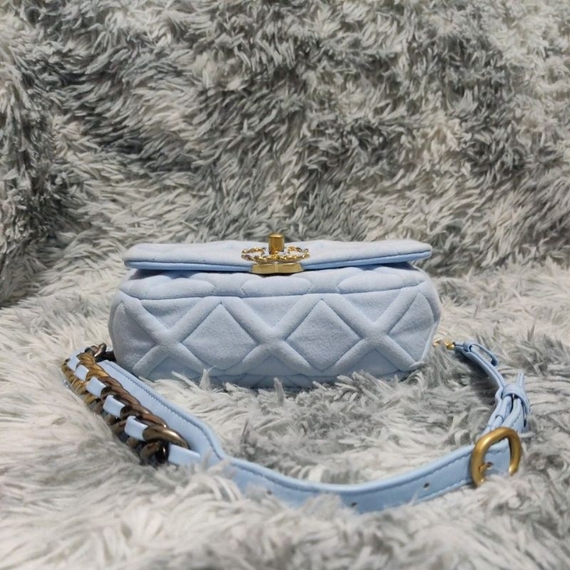 Túi H11 si hiệu CH*N*L vải phối da dê dáng bao tử hoặc đeo chéo 18cmx12cmx5cm