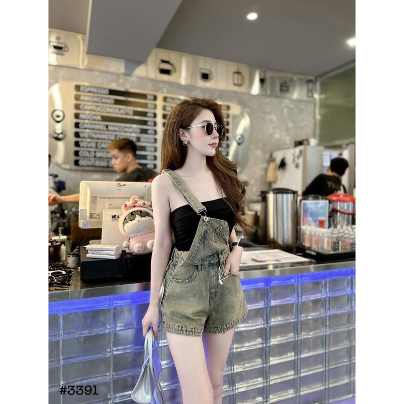 Quần sooc yếm bò vạt chéo hàng QCL1