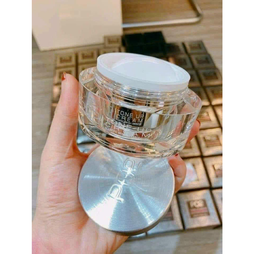 Kem Kích Trắng Váng Sữa Oroche Po2 Tone Up Cream