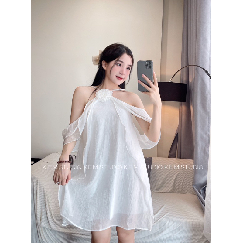 Đầm cổ  Yếm chất liệu  tơ cổ hoa xinh xắn /Shyncloset