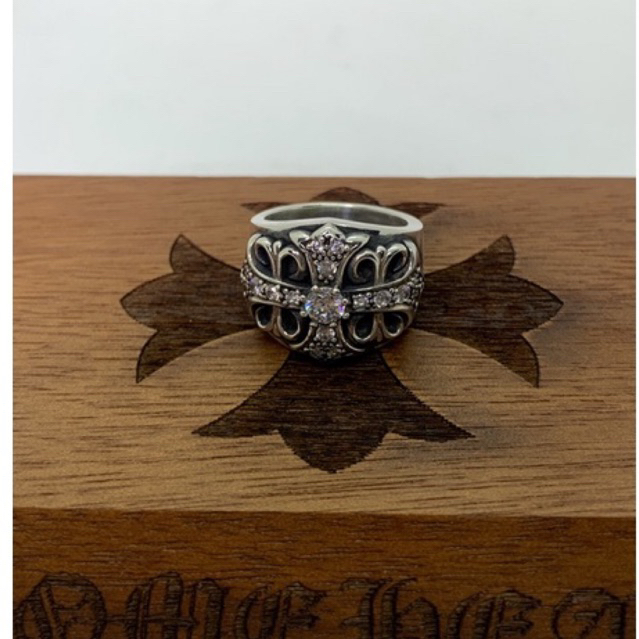 Nhẫn Chrome Heart Keeper bạc 925 fulldiamond cao cấp.