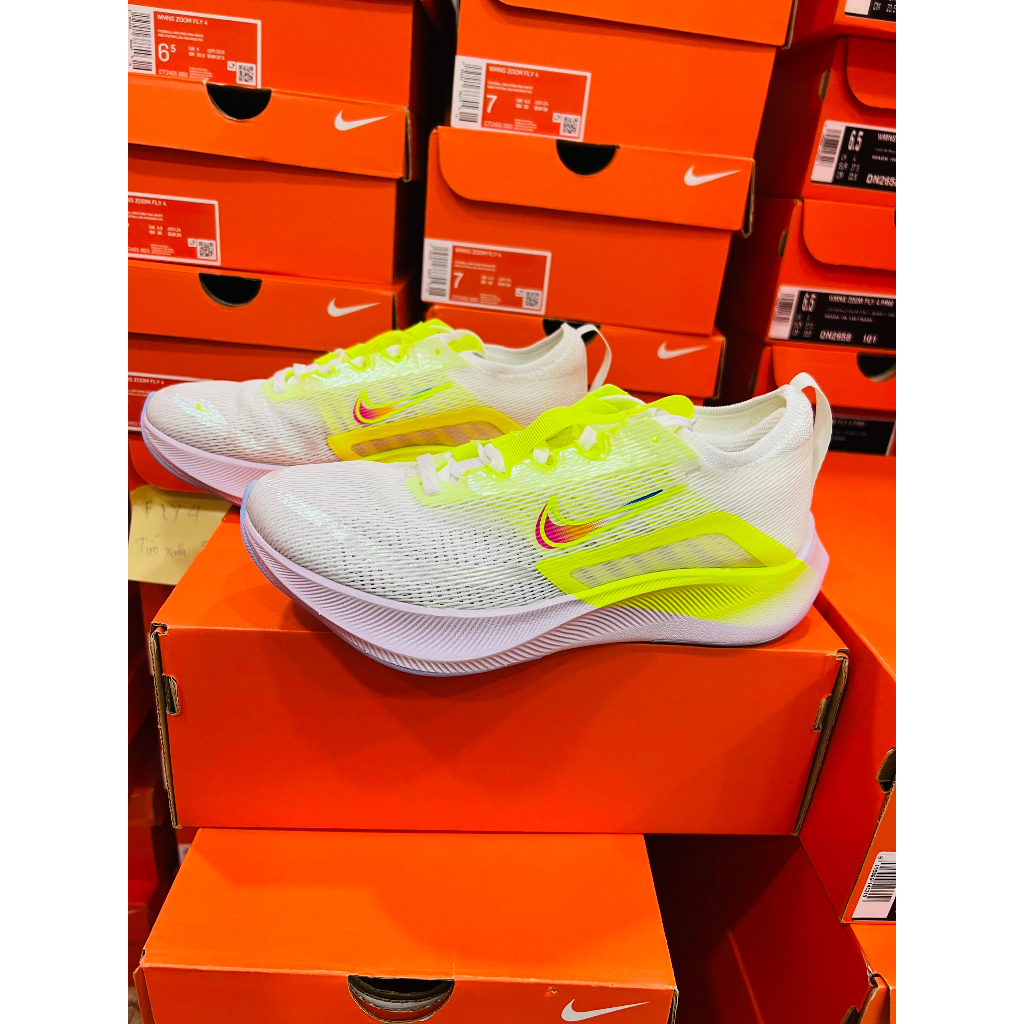 giày nike zoom fly 4