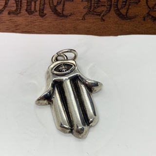Mặt dây chuyền Chrome Heart Bạc fullbox cao cấp.