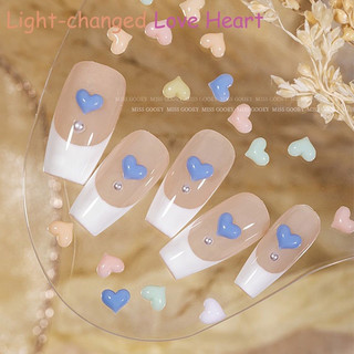 Nailbox hồng thạch charm tim