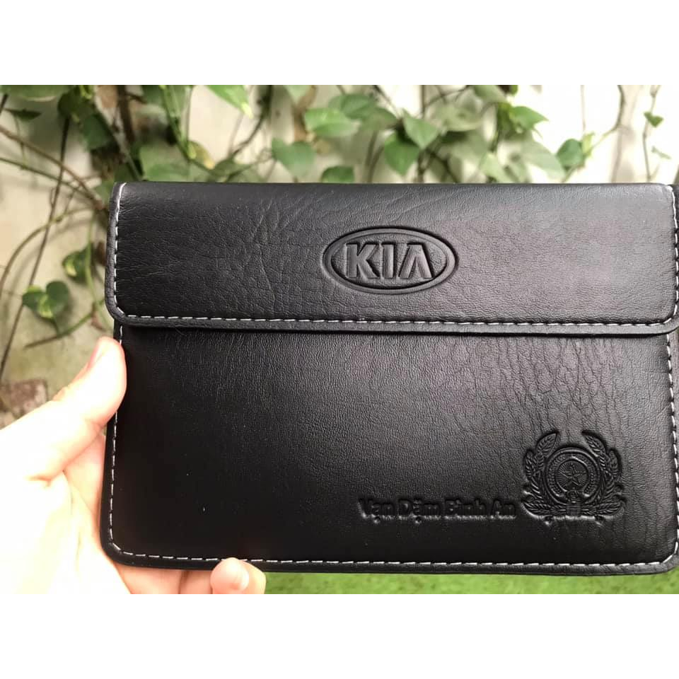 Ví da MÀU ĐEN đựng đăng kiểm, giấy tờ ô tô cao cấp in dập nổi Logo Hãng xe kia, toyota,huyndai,mitsu...