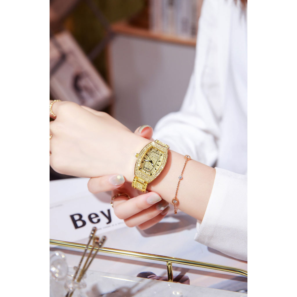 Đồng hồ nữ OVAN MANY đính đá sang chảnh - Đồng hồ đeo tay nữ thời trang sang trọng MANY
