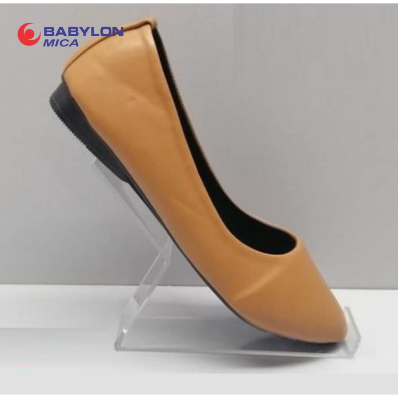 Kệ Mica Trưng Bày Giày Dép