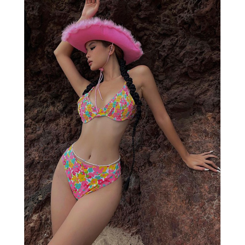 BIKINI HAI MẢNH HOA NHÍ CẠP CAO