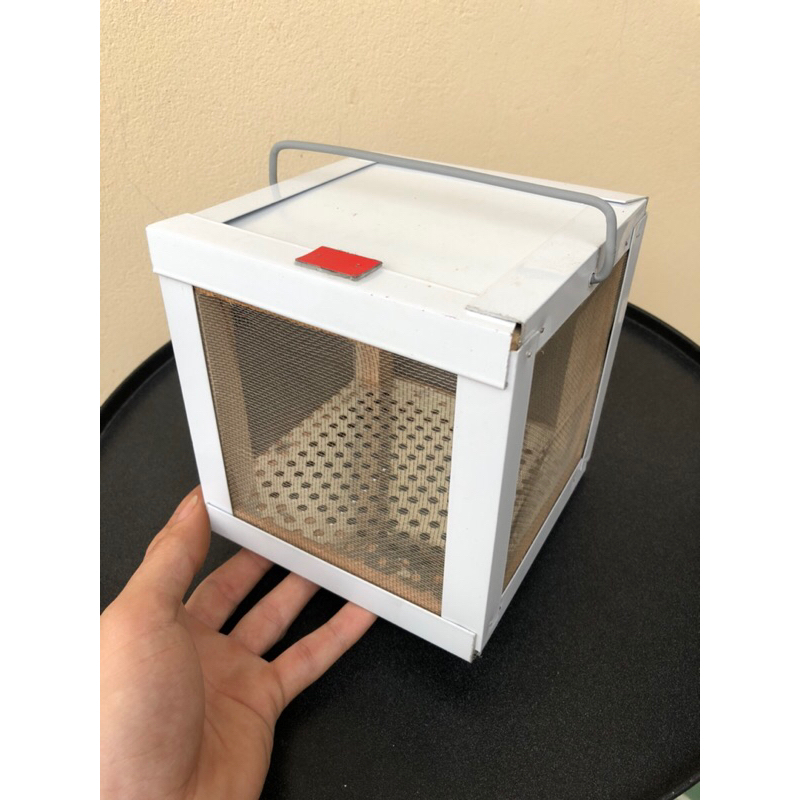 Hộp đựng Dế câu lure câu cá