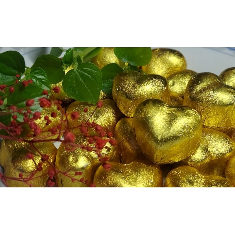 Socola 12 viên trái tim hoặc nhiều màu, nguyên chất dùng làm quà cưới, quà kỷ niệm, sinh nhật , liên hoan