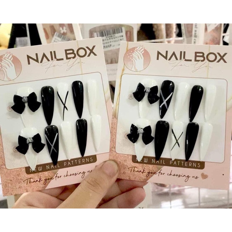 Nail box thiết kế móng tay giả cô dâu đính đá đính nơ