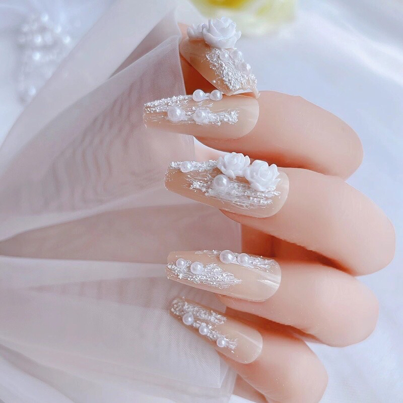 Nail box thiết kế móng tay giả cô dâu đính đá đính nơ