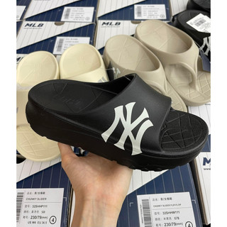 [ Chính Hãng ] Dép quai ngang MLB Chunky Slider New York Yankees Black màu Đen ( 32SHHP111-50L ) | PiuPiu Authentic