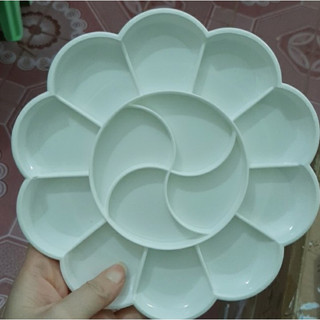 Khay pha màu hoa đào, hình lá, 6 lỗ