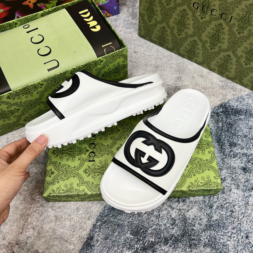 DÉP GC ĐẾ BÁNH MÌ