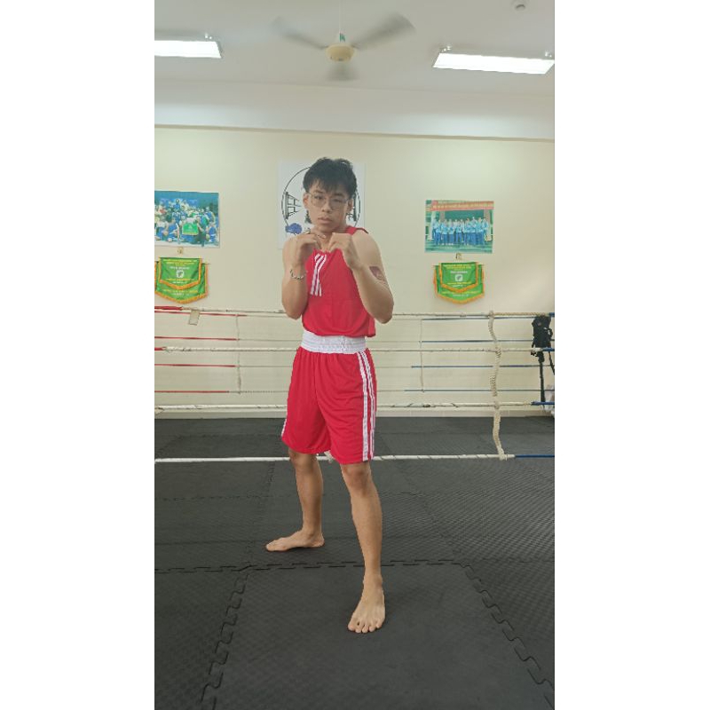 Quần áo boxing