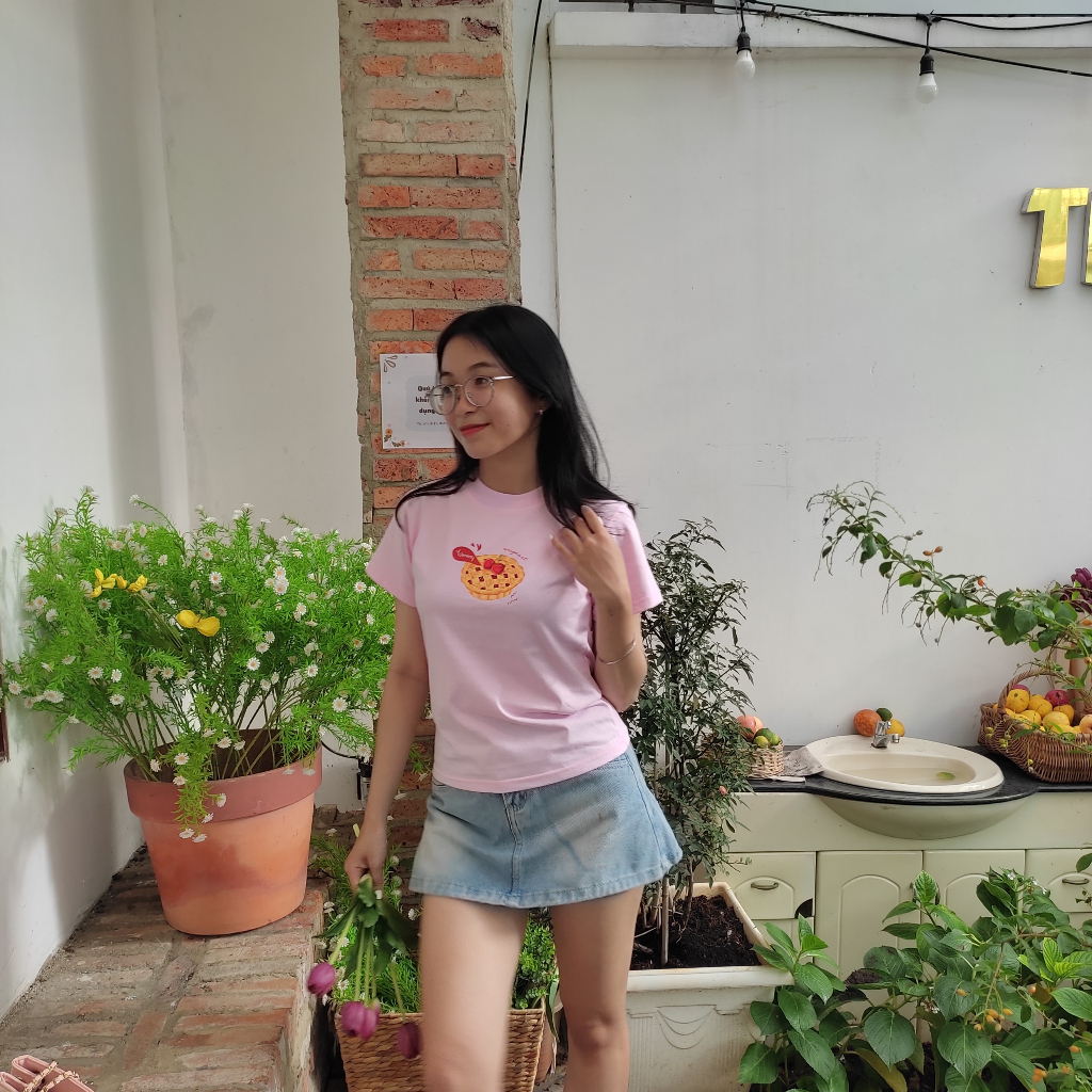Áo thun Baby Tee hình bánh kem táo - Thiết kế mới nhất cho mùa hè 2023, letastore