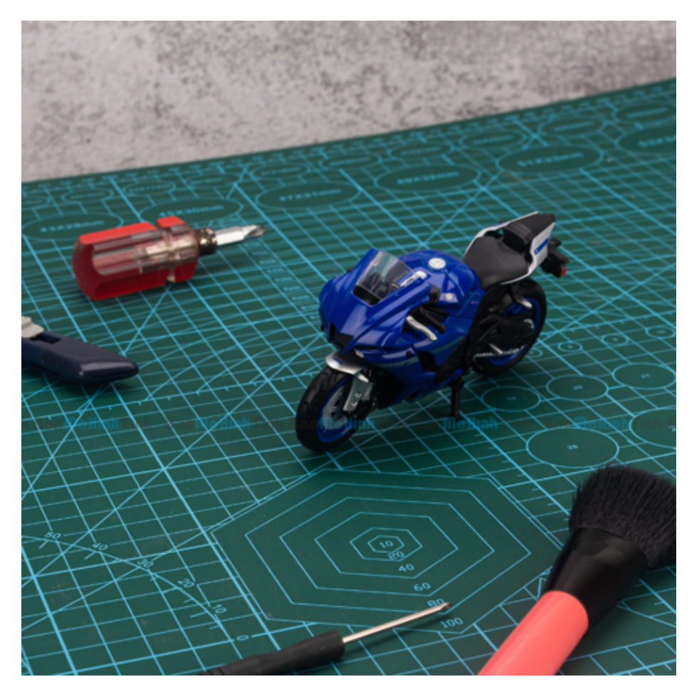 Mô hình mô tô Yamaha YZF-R1 2021 1:18 Maisto
