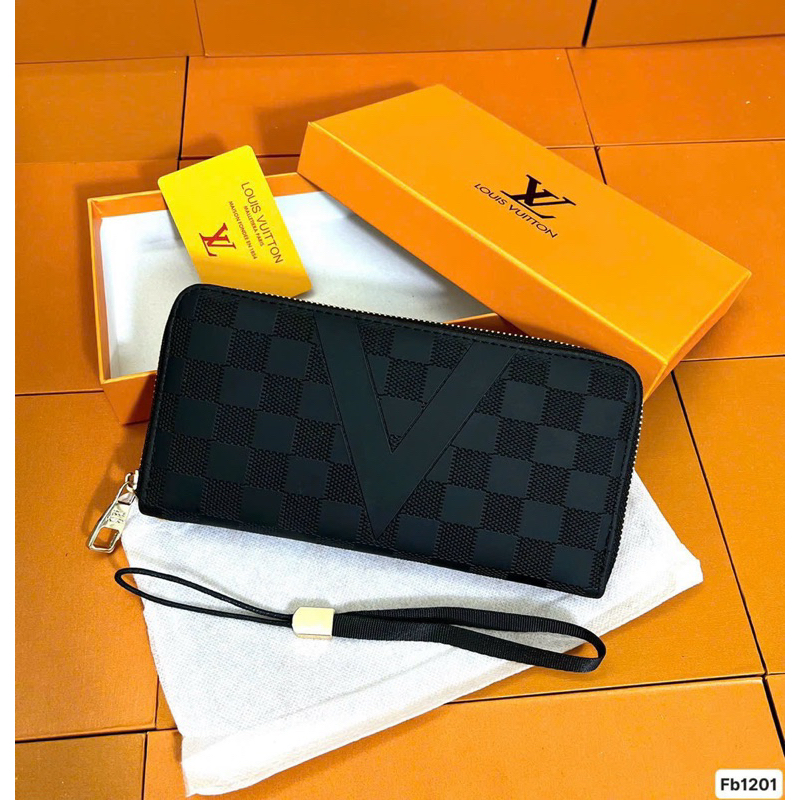 Ví dài nam Lv cầm tay Fullbox hộp giấy thẻ , chất liệu da pu mềm mịn , thiết kế sang trọng