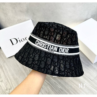 Mũ bucker dior lưới mới 2023